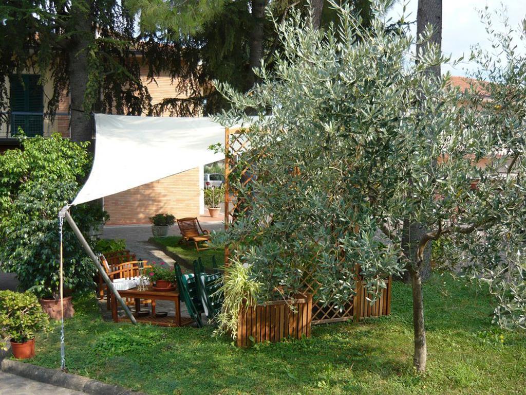 Marinetta Bed & Breakfast Signa Kültér fotó